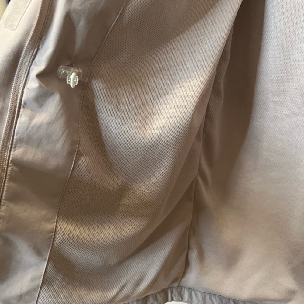 New Balance (R $98) WaterProof Hoodie Jacket NWT - Picture 9 of 12